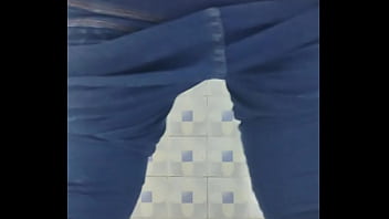 Kamera Tersembunyi Di Kamar Mandi Ibu Teman Baikku Yang Seksi