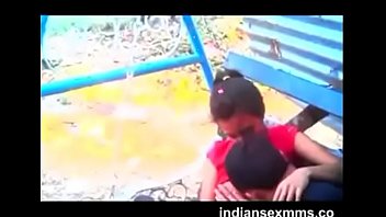 Memek Desi Yang Menggairahkan Untuk Disedot