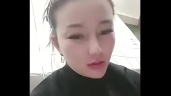 Video Langsung: Cewek Asia Menggoda Tukang Pijat Hingga Tak Kuasa Menahan Nafsu