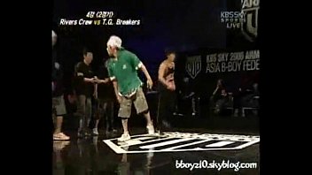 Tubir Seksi Fisik Korea Di Trailer Armory Cup