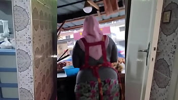 Nenek Muslim Indonesia Montok Dan Menggoda