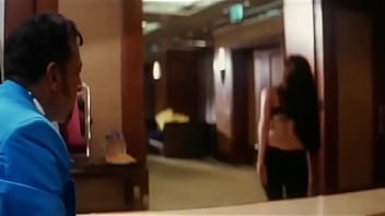 Gadis India Seksi Dan Panas Dalam Adegan Cinta Yang Menggairahkan Seperti Kupu-kupu