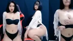 Marscha Si Perawan Berbokong Montok Dan Payudara Berisi