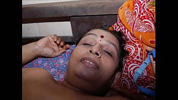 Milf India Yang Menggoda Dan Siap Memuaskan