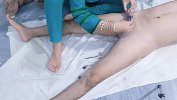 Pemandangan Desi India Yang Panas Dengan Rambut Kemaluan Dan Lubang Pantat Yang Menggoda