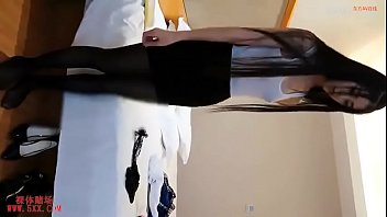 Model Yuchen Mengenakan Stoking Seksi Dalam Sesi Pemotretan Pribadi Yang Menggoda