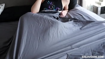 Adik Tiri Blonde Elsa Jean Dihajar Dan Dipenuhi Hingga Meleleh