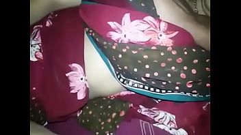 Istri Desi Yang Menggoda Dan Siap Memuaskan Hasratmu