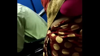 Mata-mata Ibu Rumah Tangga Yang Menggoda