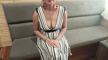 Jija Ji Tergoda Tubuh Seksi Saali, Dientot Habis-habisan Lubang Memek Dan Pantatnya