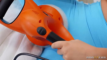 Unduh Video Panas Muff N Buff Dari Brazzers Di Zzfull.com/buff, Siap Memuaskan Hasratmu