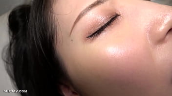 Bangsat, Cewek Elite Pulang Kampung Ini Bikin Panas! Kaki Seksi Di Stocking Sobekan Terbuka Lebar, Sampai Klimaks Berkali-kali!!