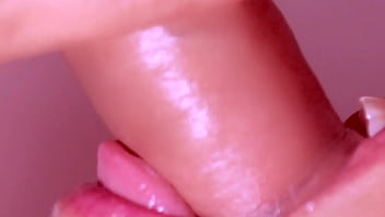 Menginap Di Rumah Jepang: Pengalaman Intim Dengan Tuan Rumah Yang Menggoda