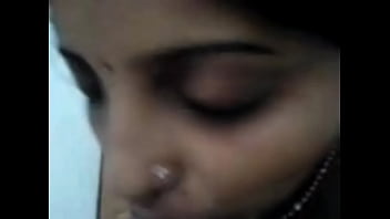 Desi Tante Menggoda Di Rumah Sendiri