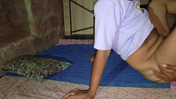 Raat Bhar Bhabhi Ki Chikhti Chikhti Aawaazein, Deewaron Tak Pahunchi Uski Gardan Ki Khamoshi