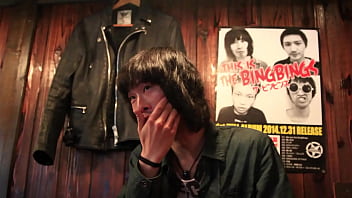 Boneka Jepang Yang Menggoda Siap Memuaskan Hasratmu