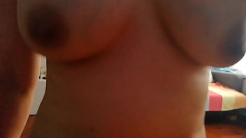 Milf Tiongkok Yang Menggoda