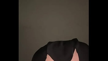 Gadis Muslim Berhijab Basah Kuyup Menggosok Klitoris Dan Masturbasi Dengan Ganas