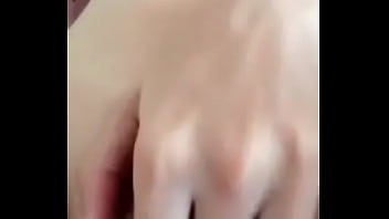 Gadis Seksi Dari Timur Yang Menggoda