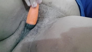 Gadis Arab Hitam Manis Memuaskan Nafsunya Sendiri Dengan Obeng