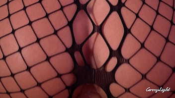 Adik Tiri Mengintip Kakak Tirinya Masturbasi Lalu Membantunya Keluar Dengan Terapi Keluarga Seksi Bergaya Fishnet Pasangan Amatir Bercinta