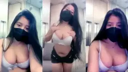 Puput Ngangkang Menggoda Pascol Meremas Payudara Ranumnya