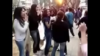 Gadis-gadis Kampus India Yang Menggoda