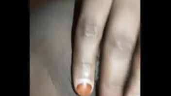 Jari-jari Liar Menggoda Ranjang Desi India