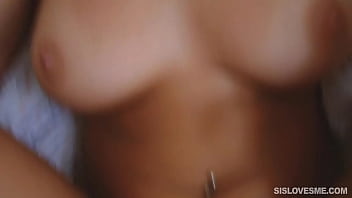 Layla London, Si Adik Tiri Seksi Dengan Payudara Besar Alami, Digoyang Ganas Oleh Kakak Tirinya