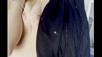 Putri Arab Menggoda Dengan Jari Dan Mengirim Rekaman Panas Untuk Kekasihnya