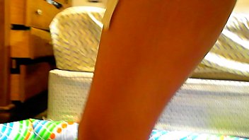 Ratu Kencing India Yang Bergairah Meneguk Air Seni