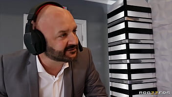 Gairah Membara Dengan Hujan Orgasme