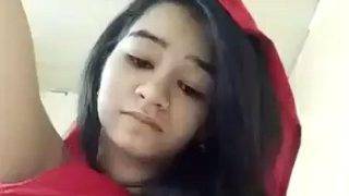 Jari-jari Menggoda Menari Di Celah Basah Gadis Pakistan